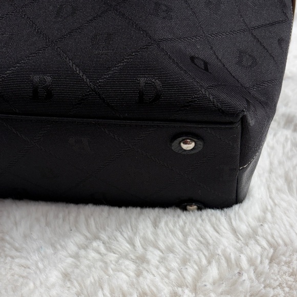 BO DEREK,Elegant Black Tote Bag - Picture 17 of 17